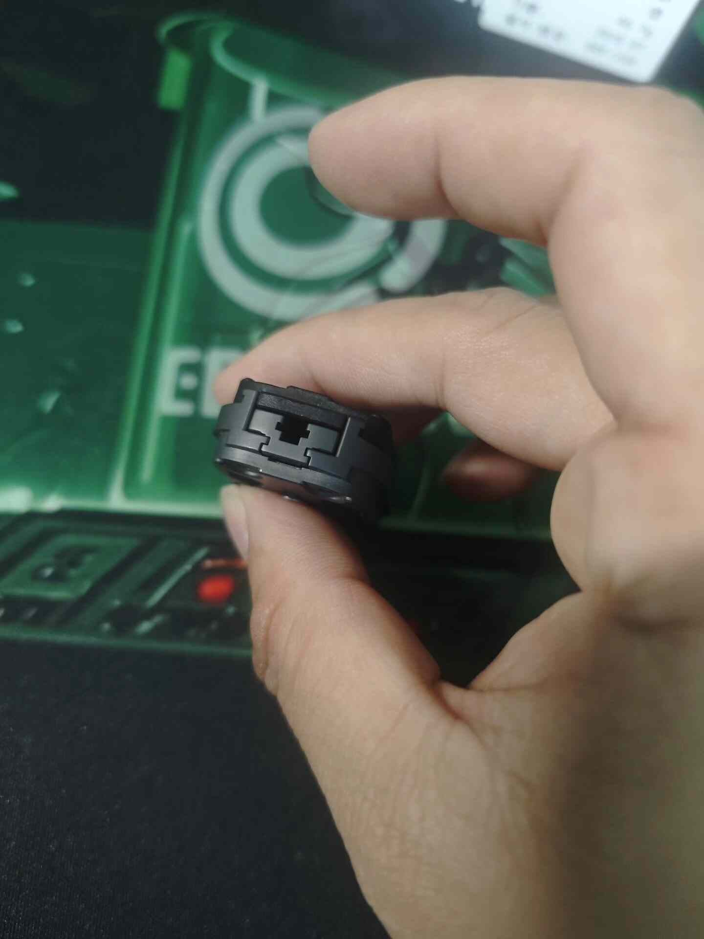 Thumb 3