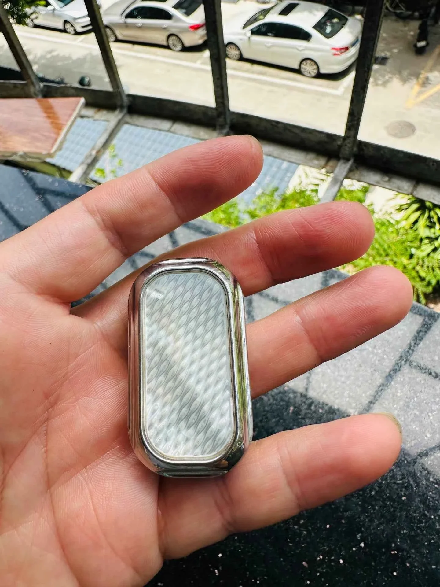 Thumb 2
