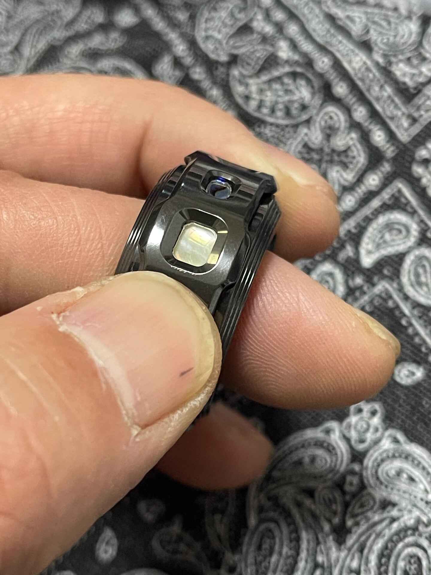 Thumb 5
