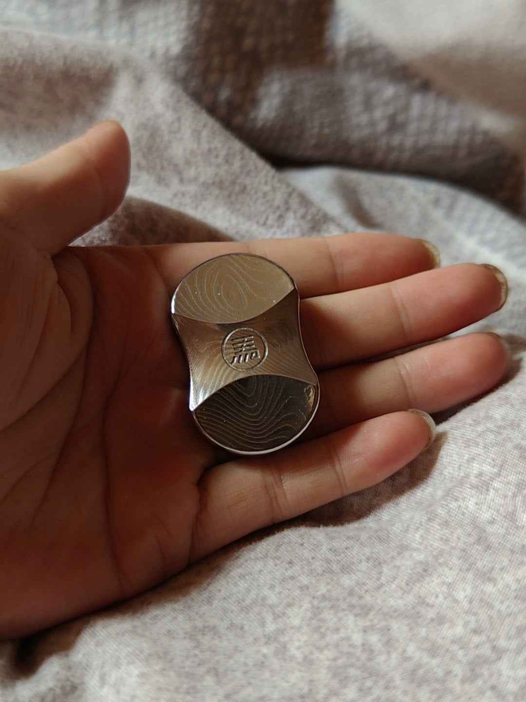 Thumb 2