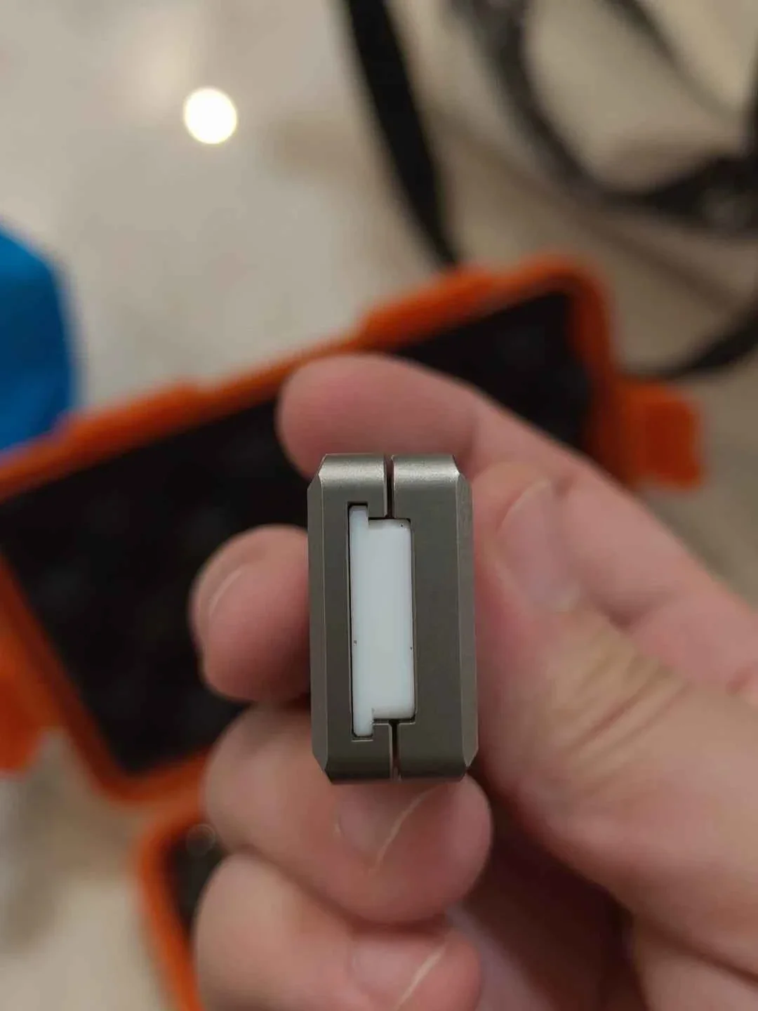 Thumb 5