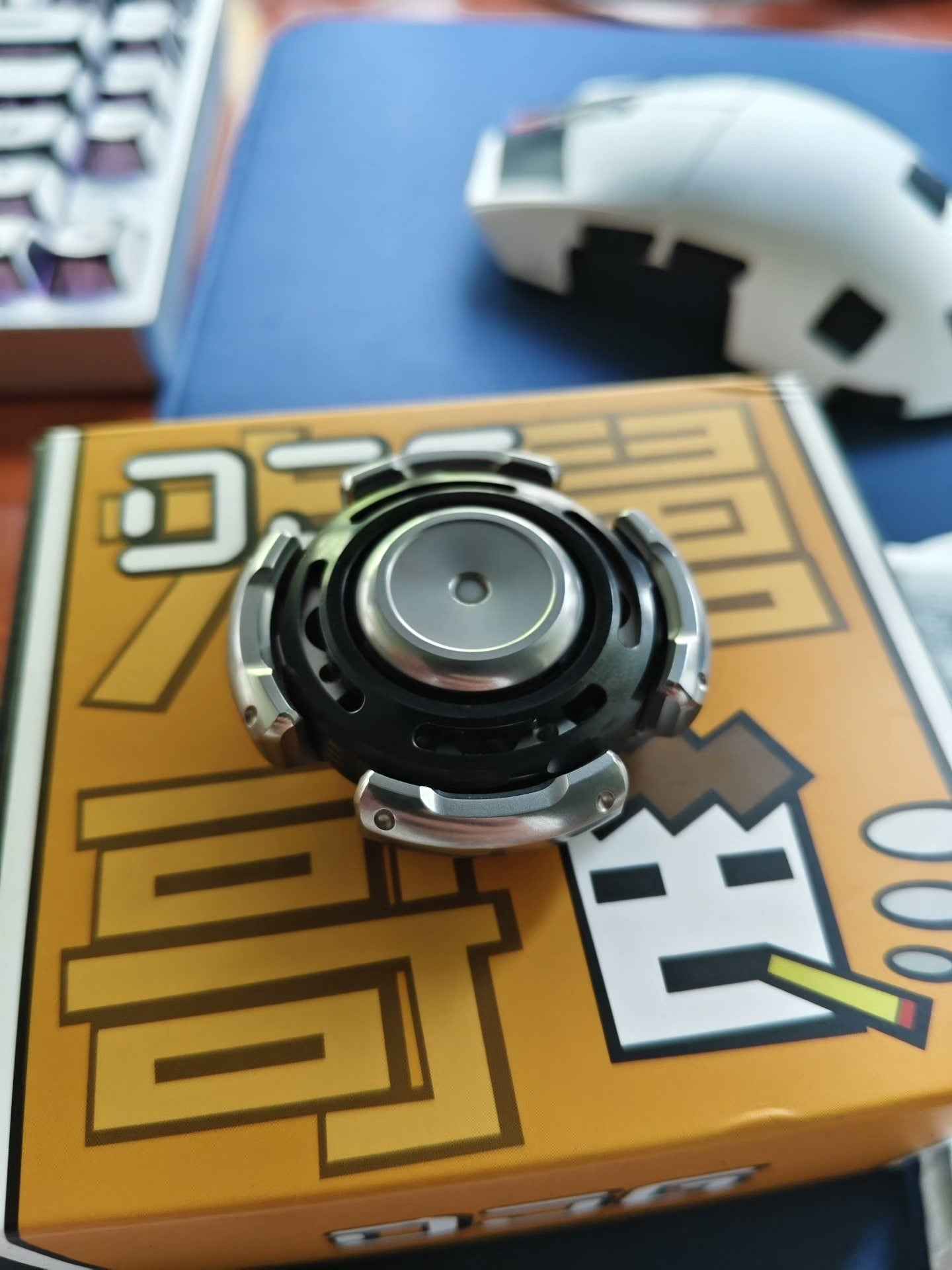 Thumb 2