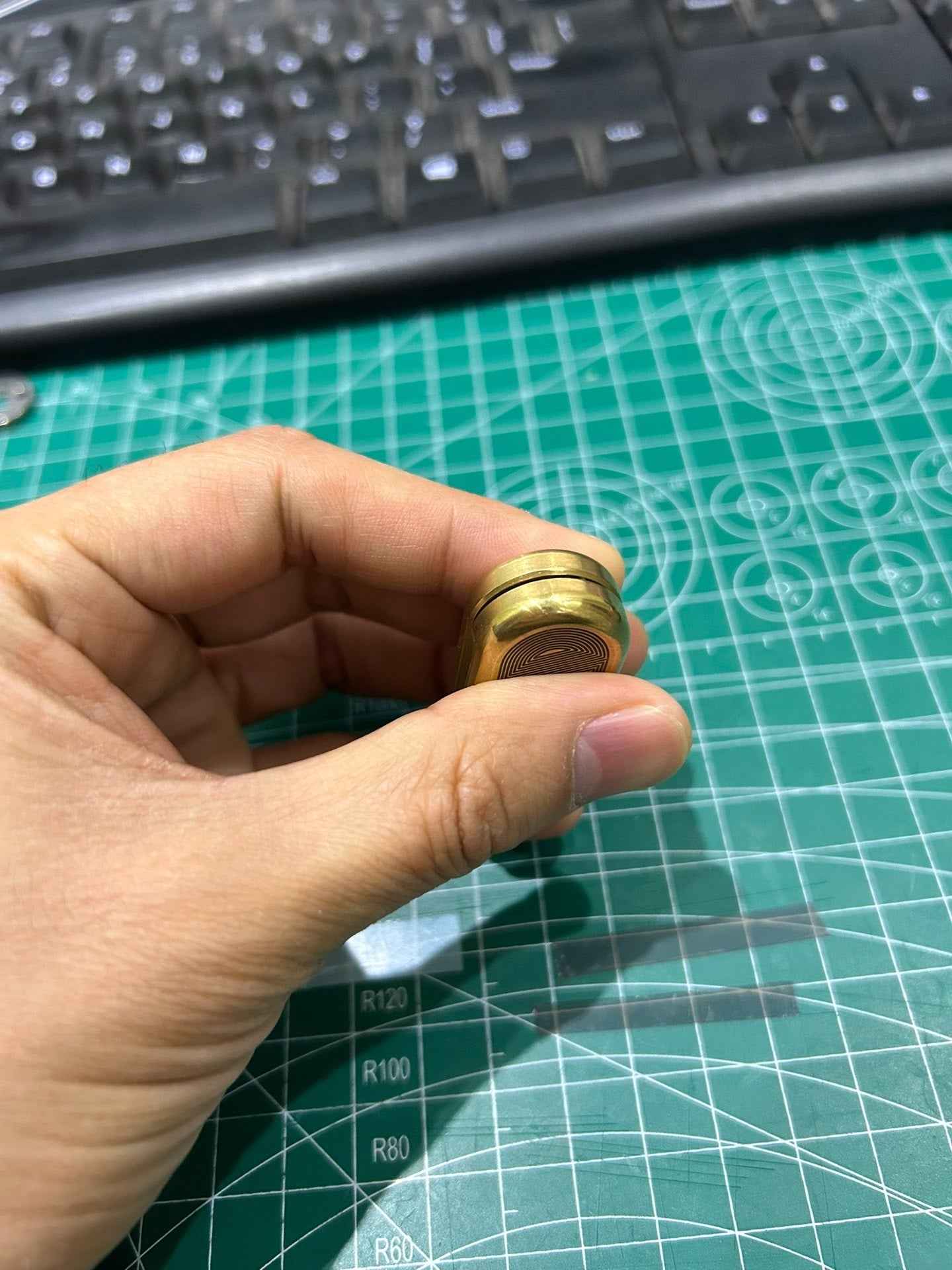 Thumb 5