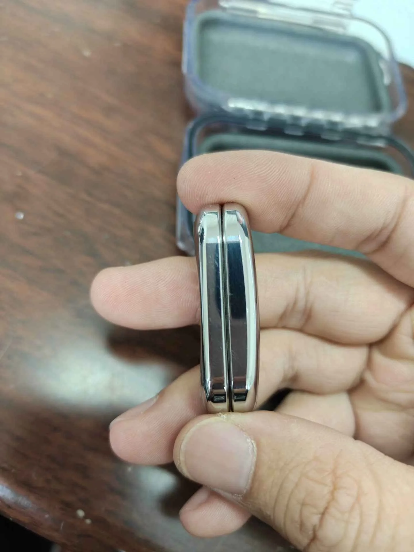 Thumb 5