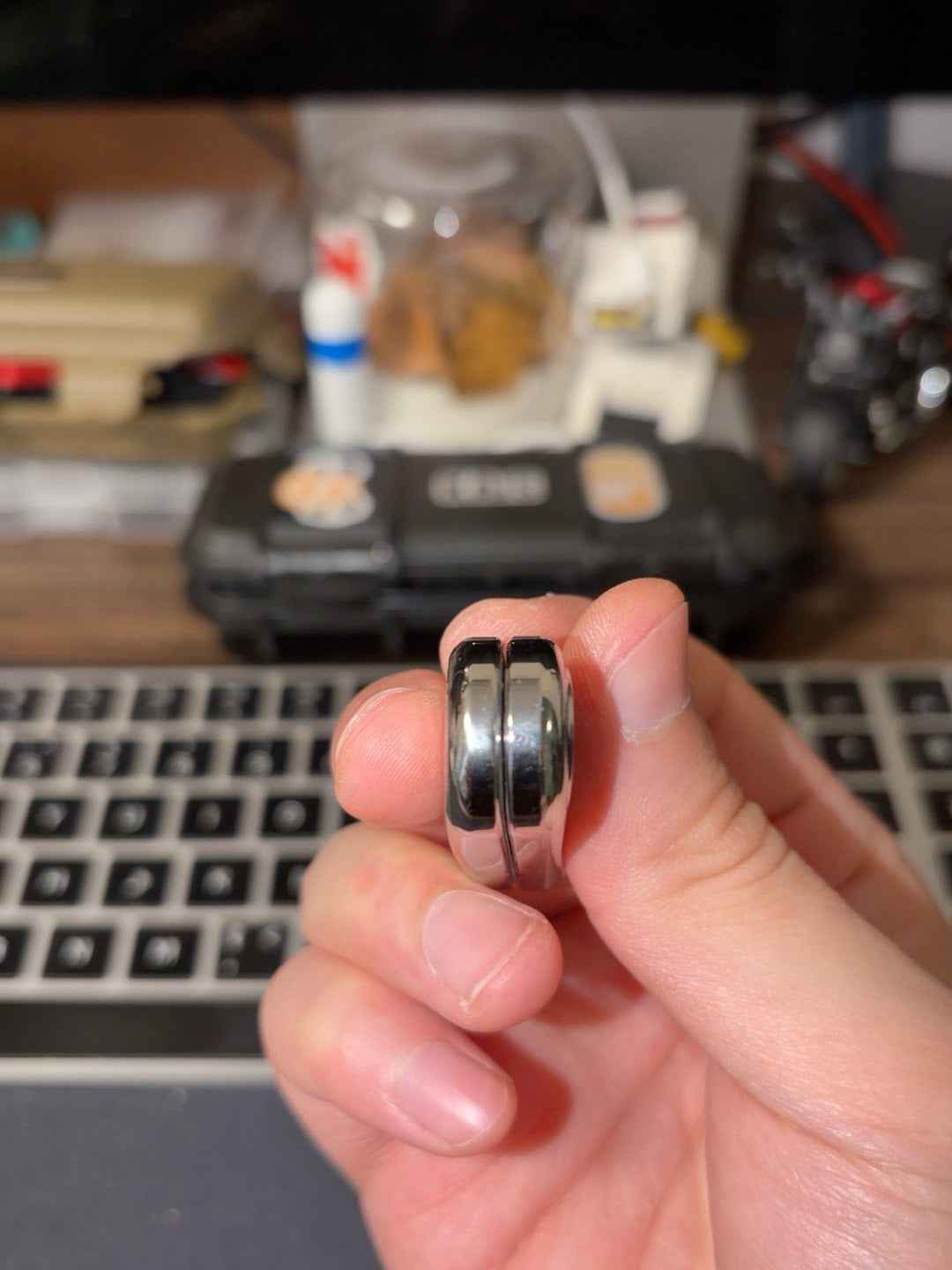 Thumb 5