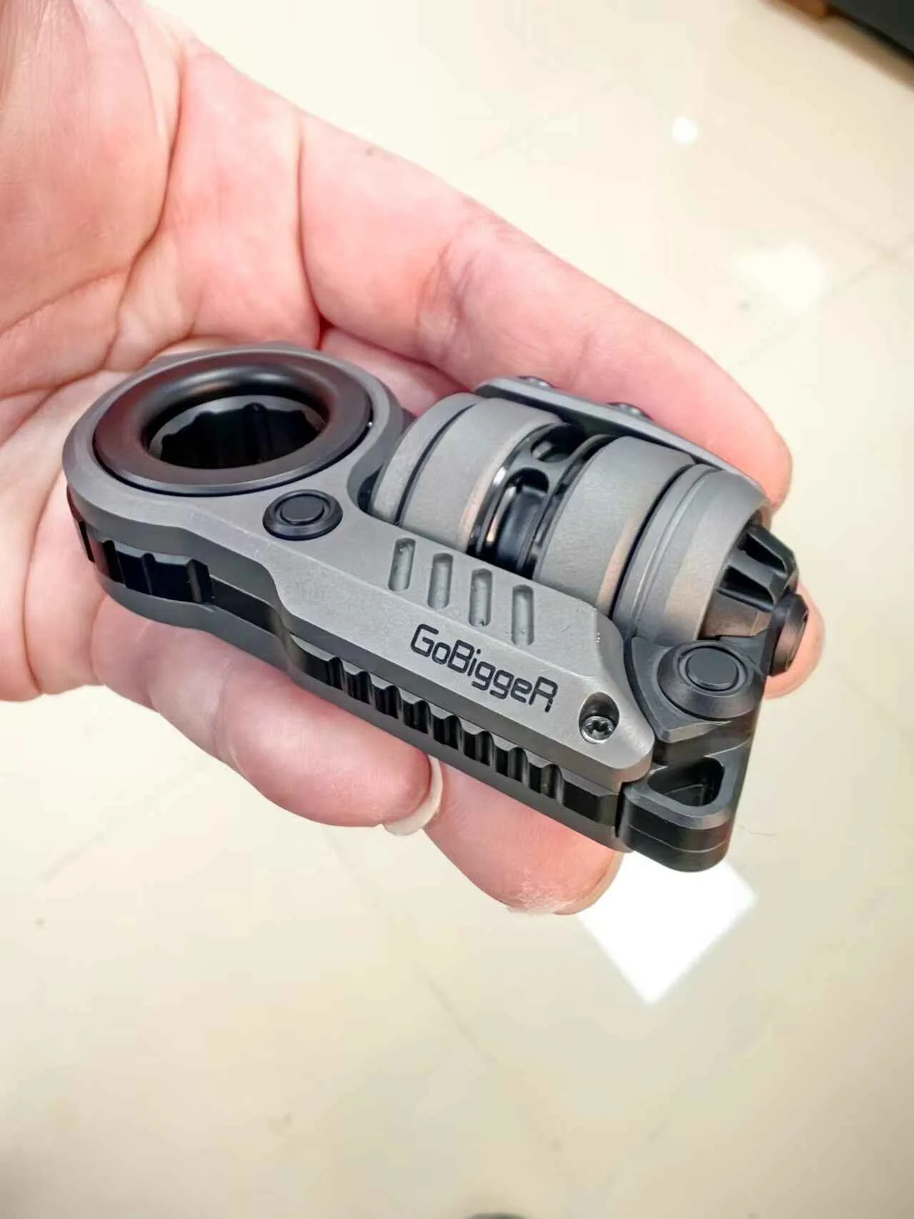 Thumb 5