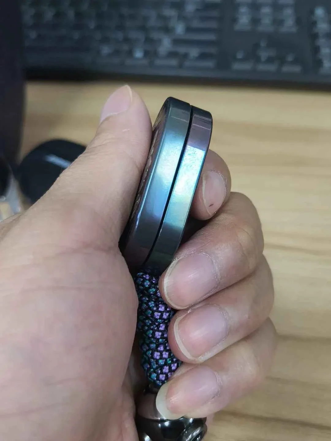 Thumb 5