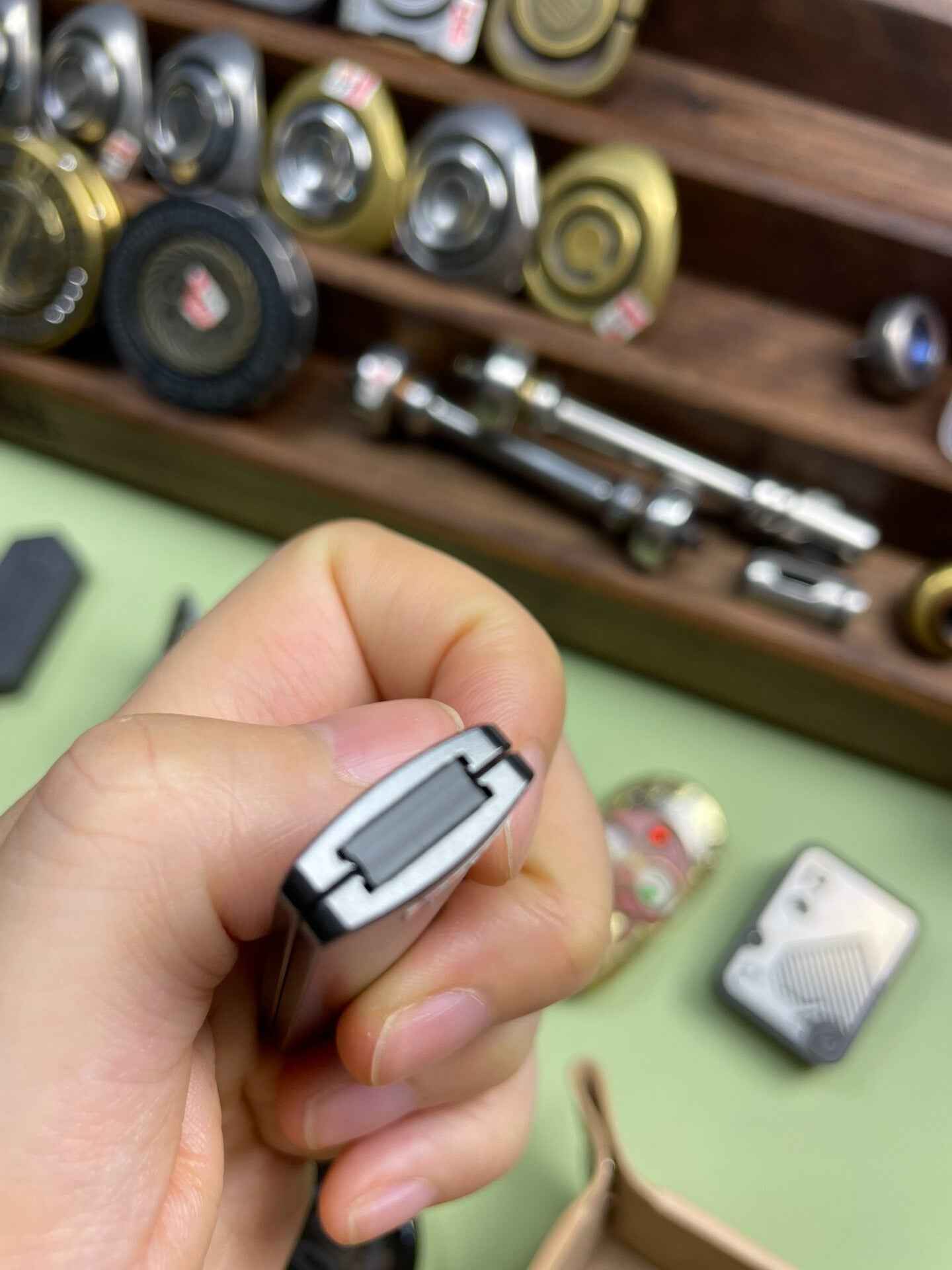 Thumb 5