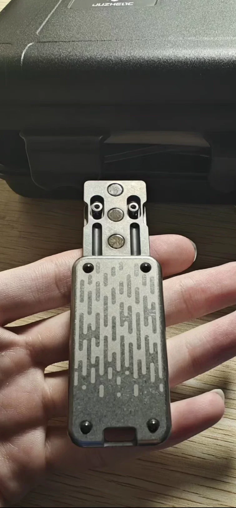 Thumb 5