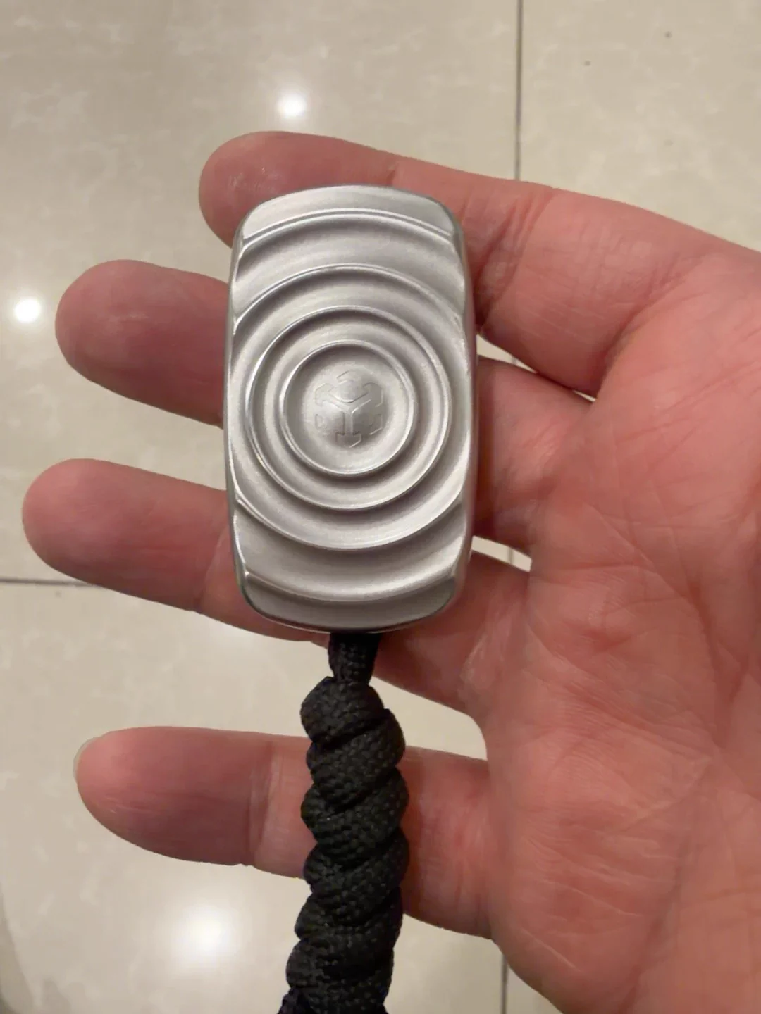 Thumb 2