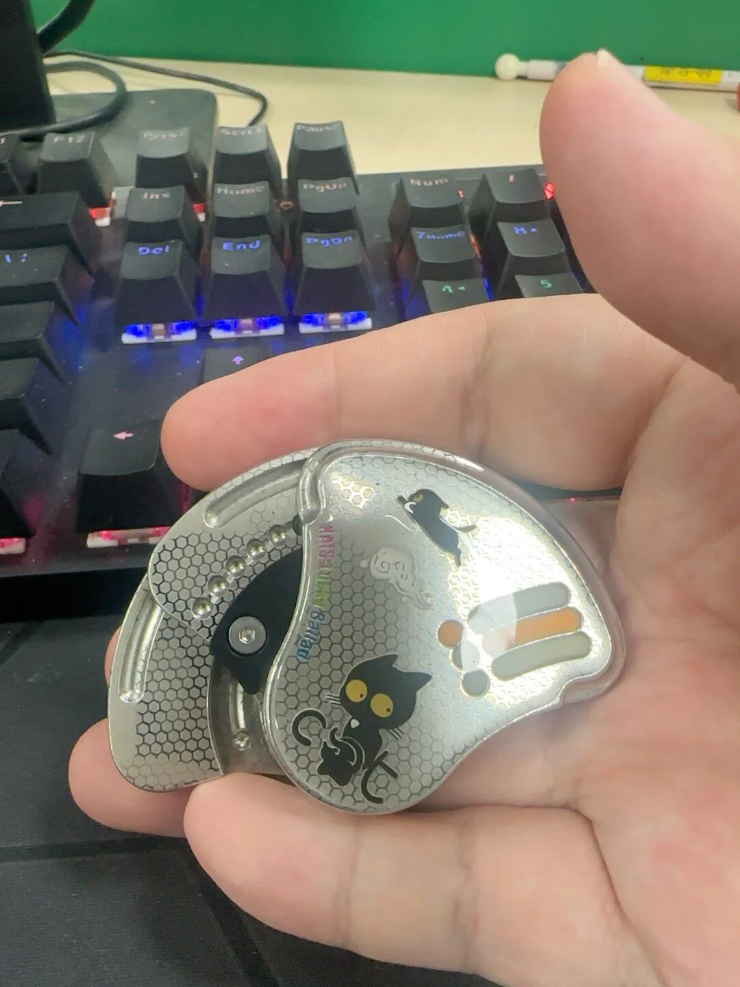 Thumb 5