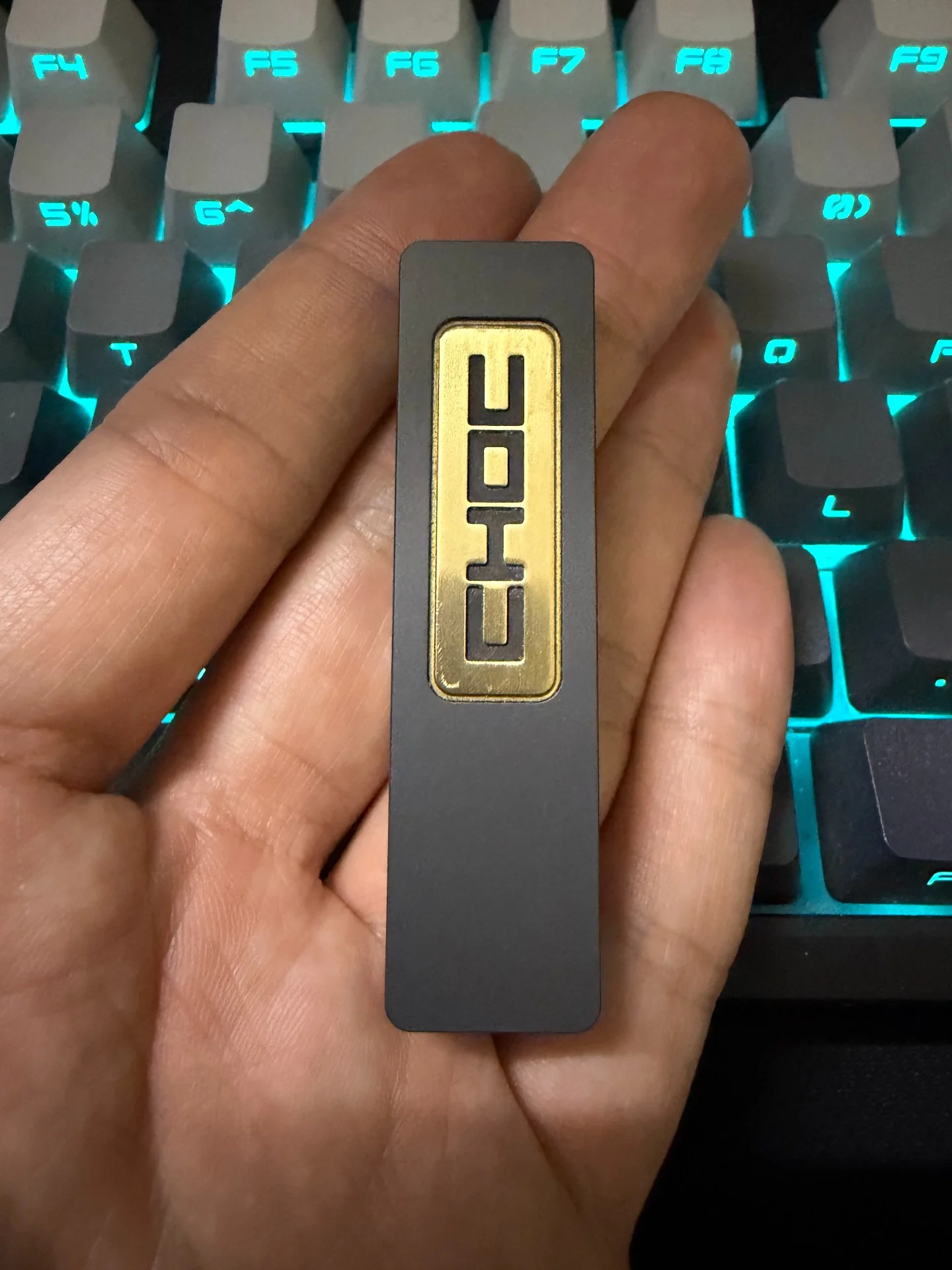 Thumb 4