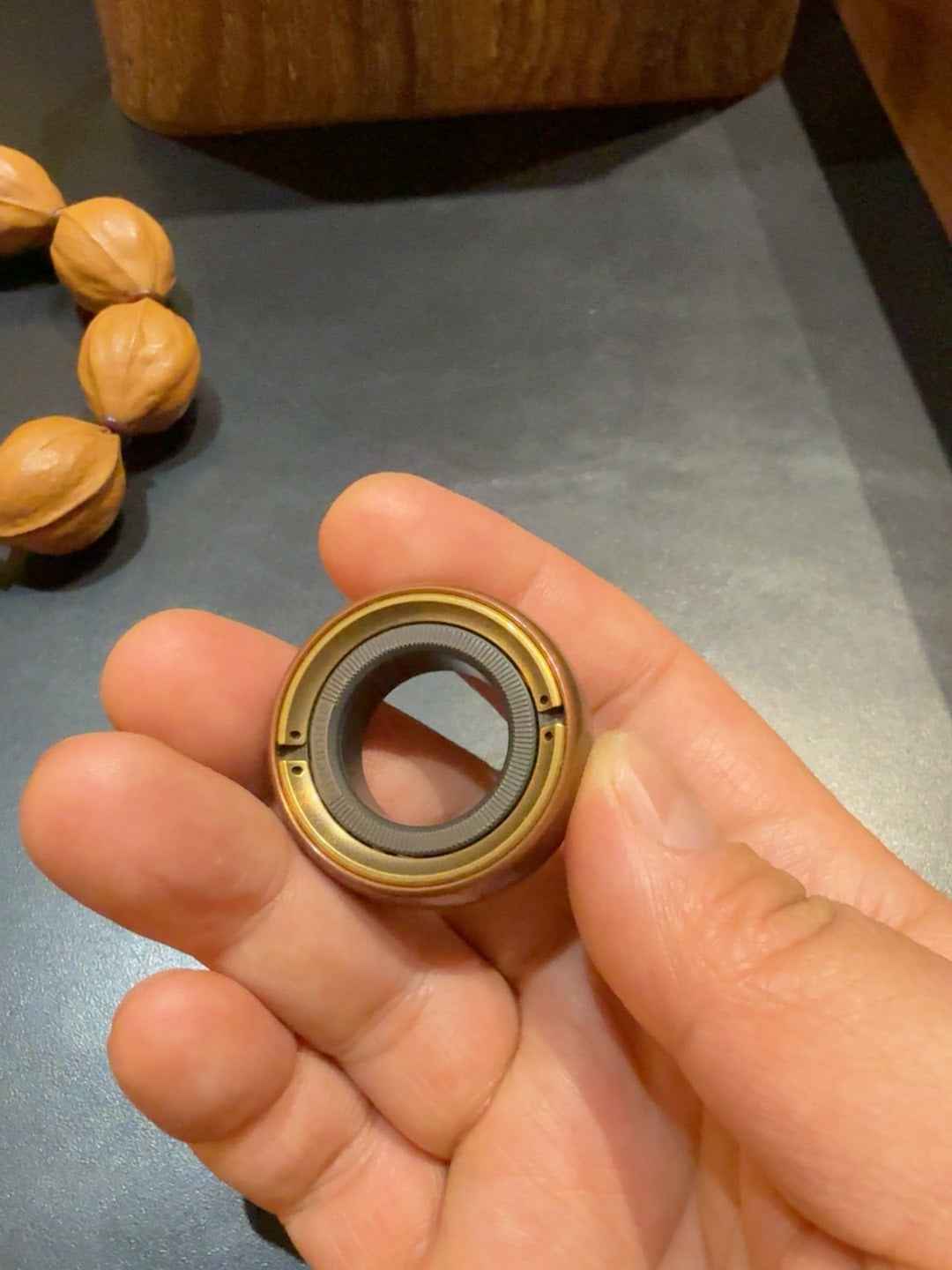 Thumb 5