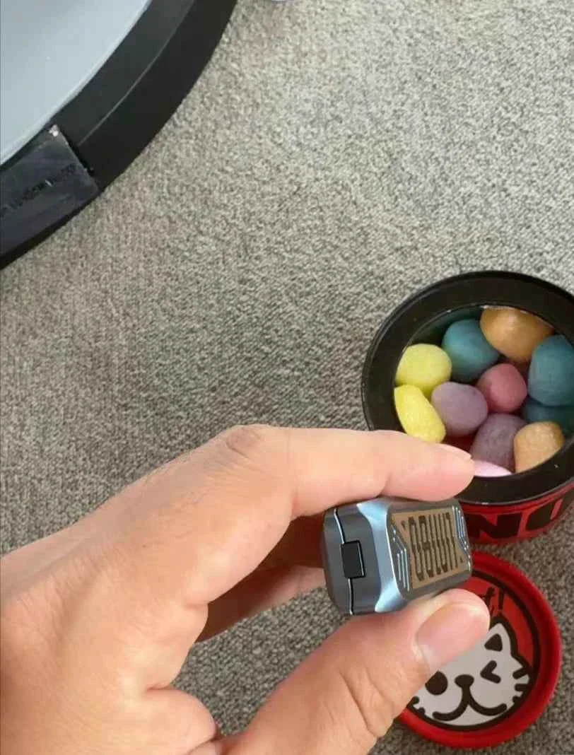 Thumb 5