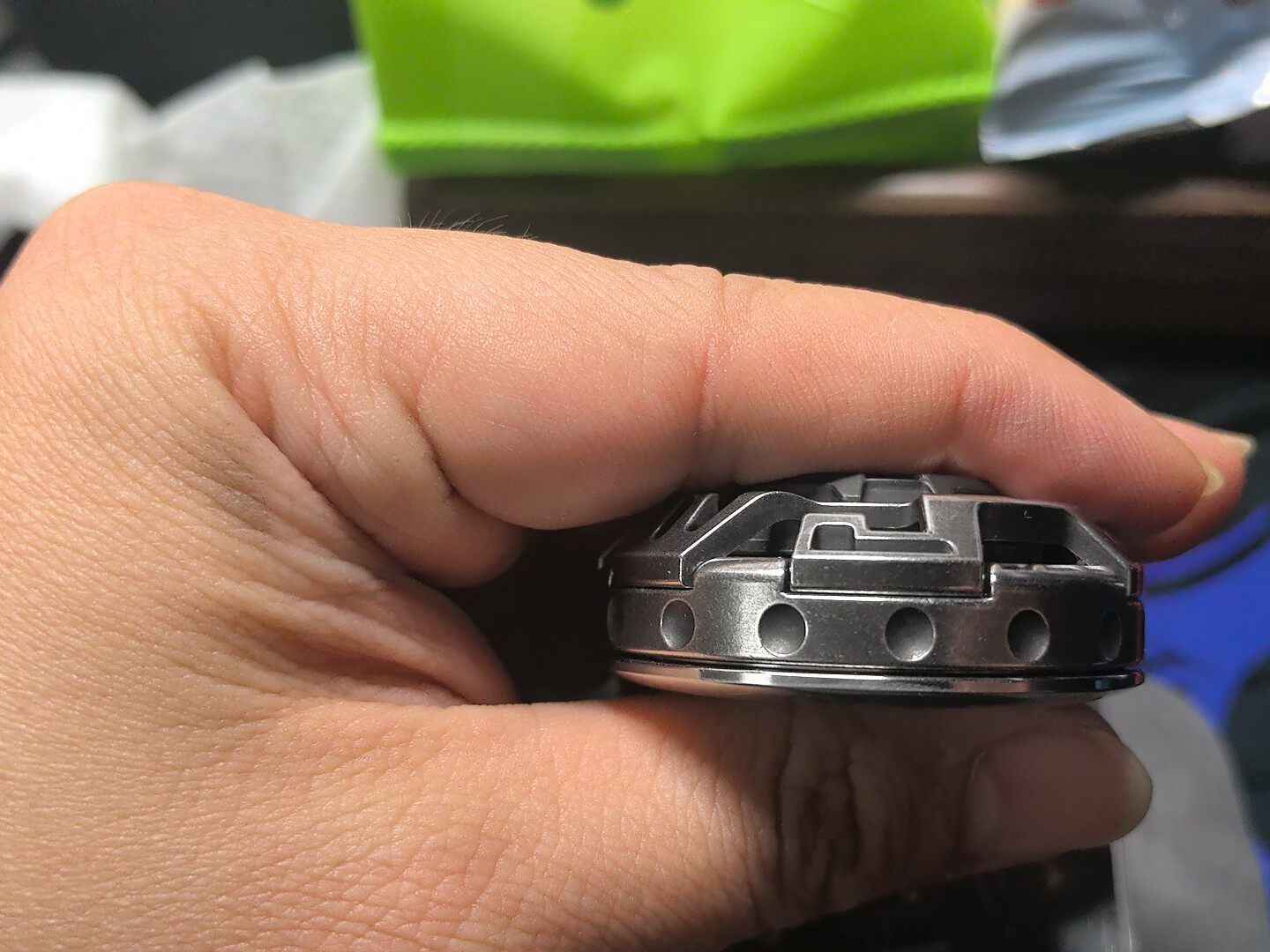 Thumb 4