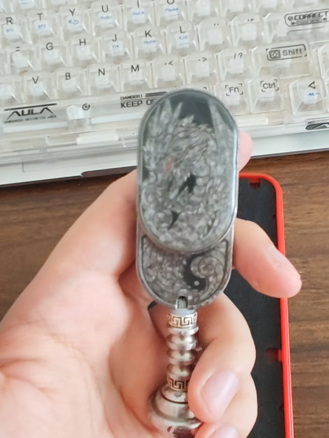 Thumb 4