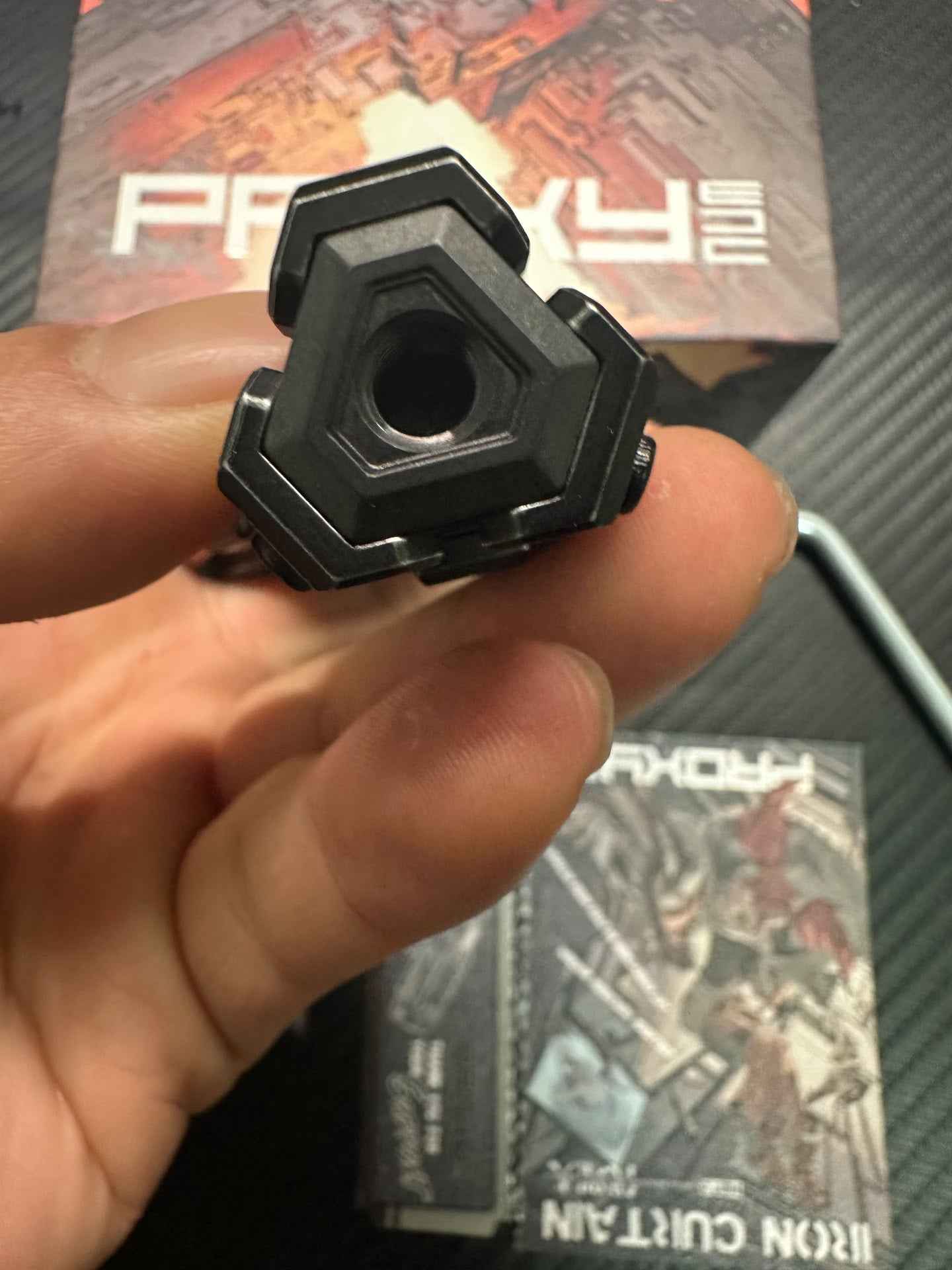 Thumb 5