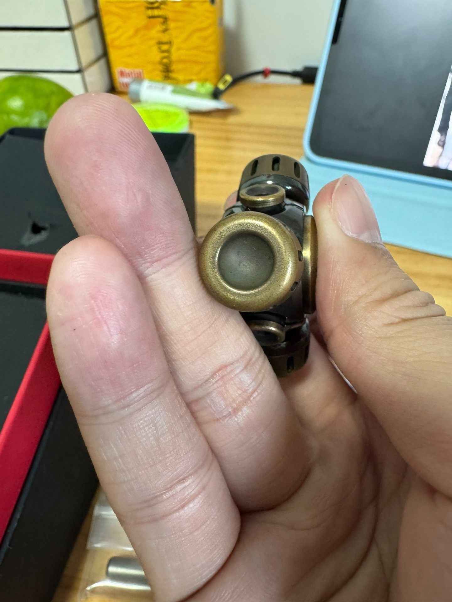 Thumb 2