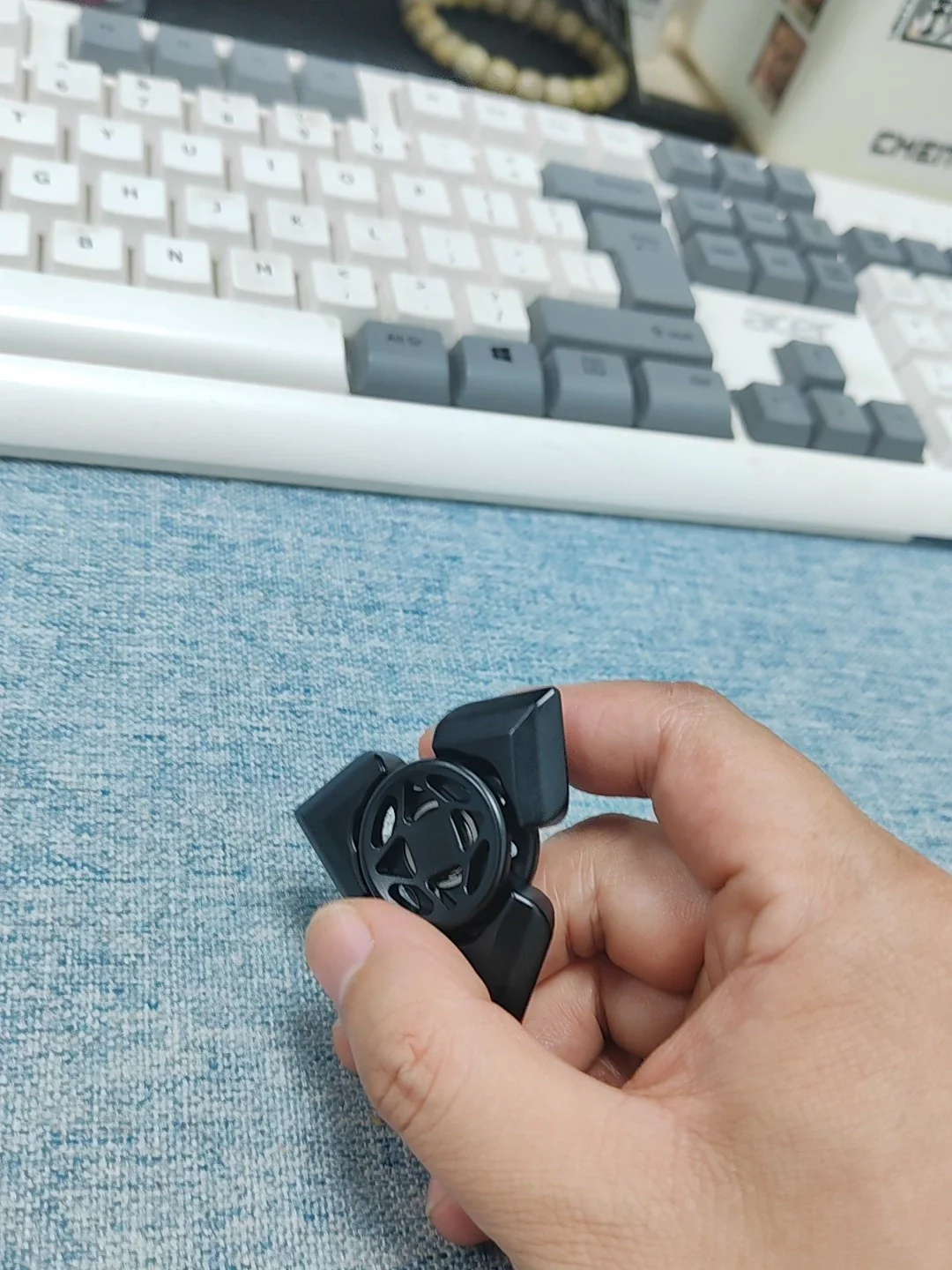 Thumb 3