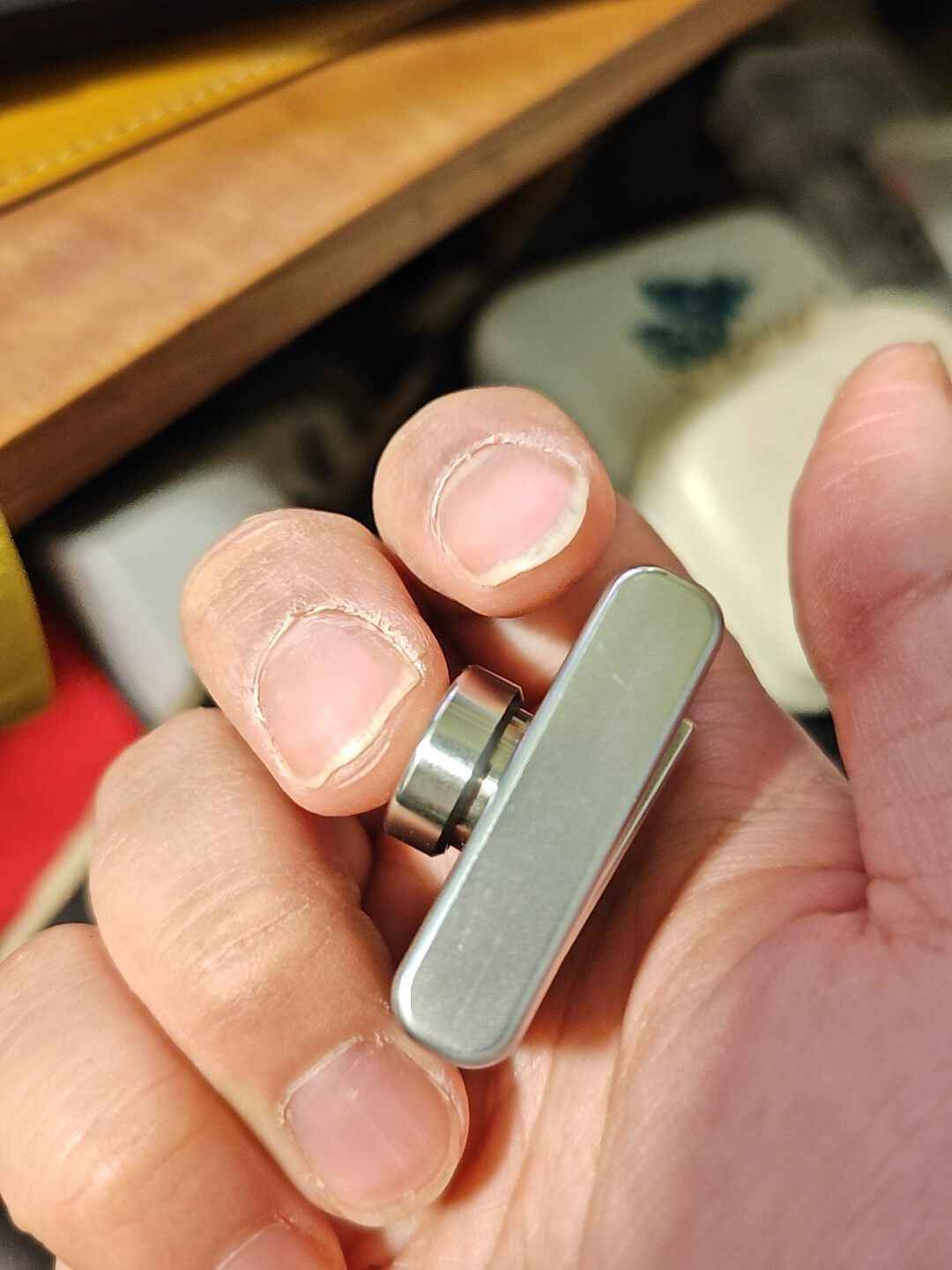 Thumb 5