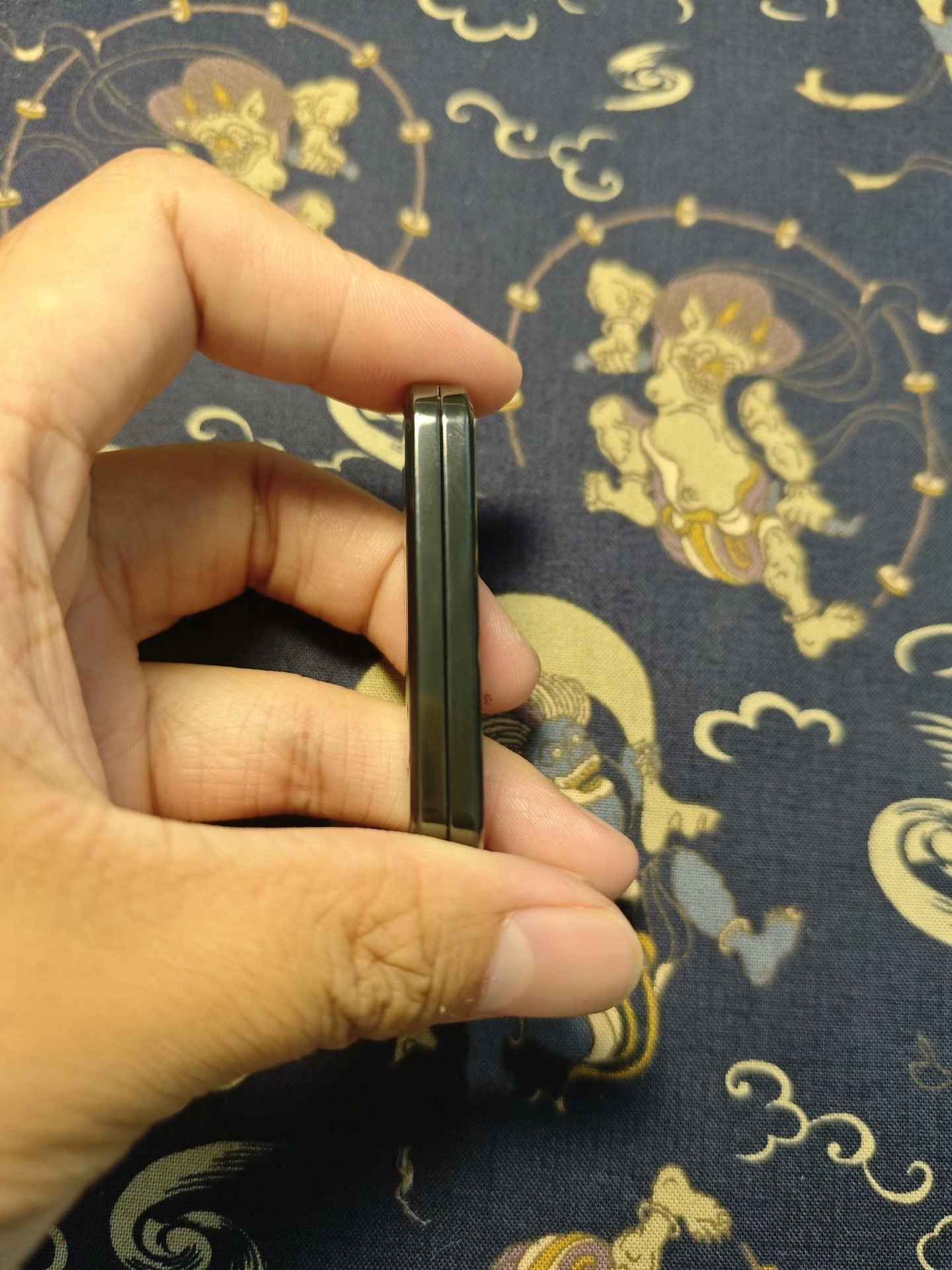 Thumb 3