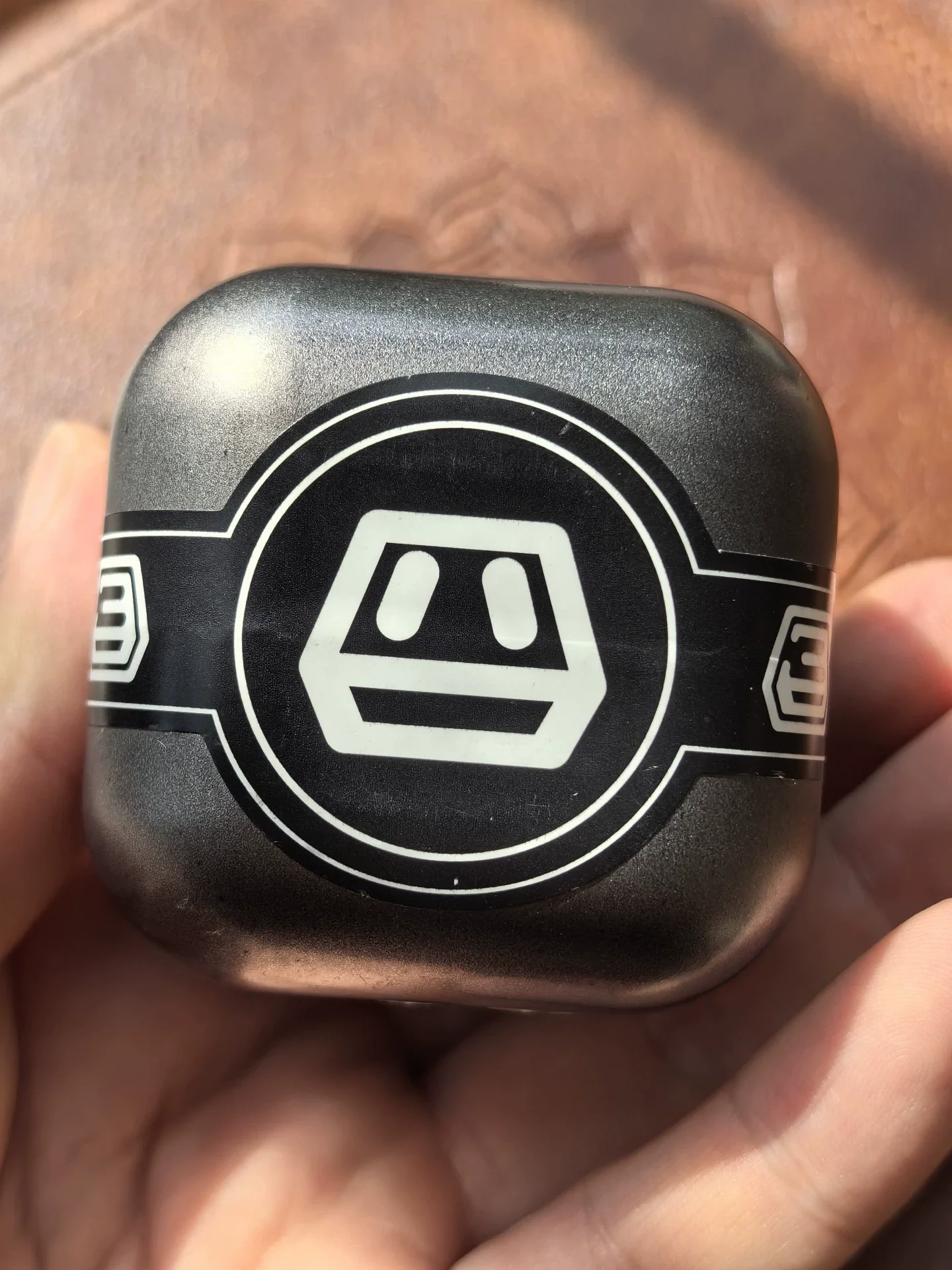 Thumb 2