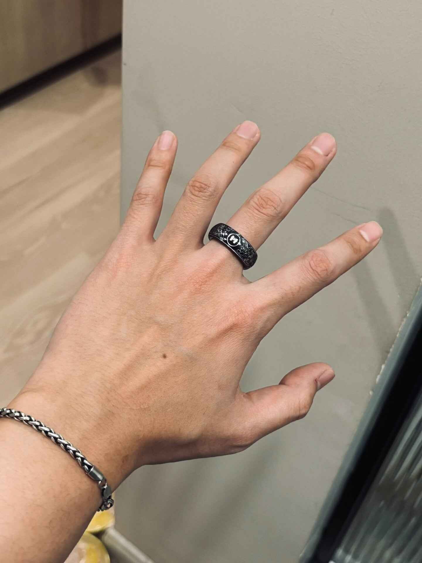 Thumb 5